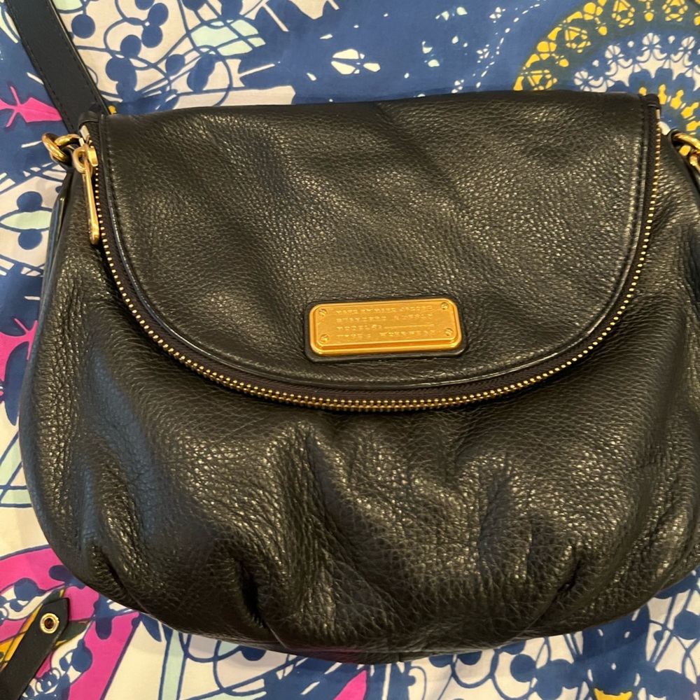 Marc by Marc Jacob’s classic q Natasha black leather crossbody bag